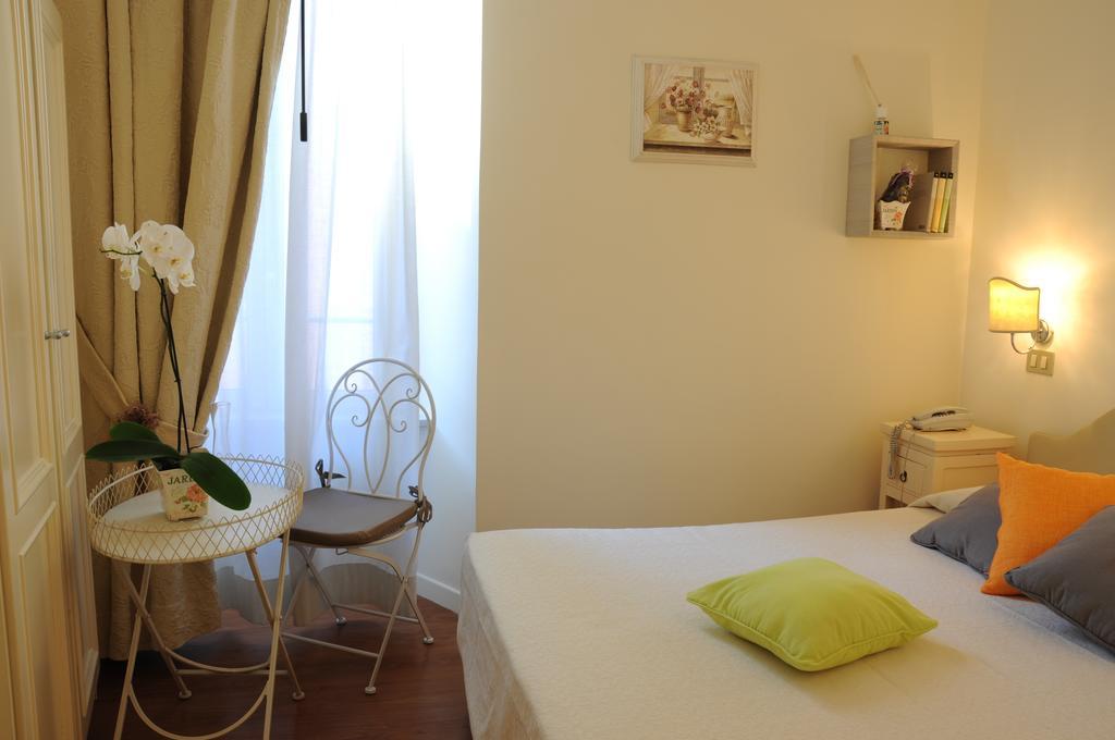 95 Rooms In Рим Экстерьер фото